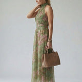 Mirelle | Gathered Halter Midi Jurk